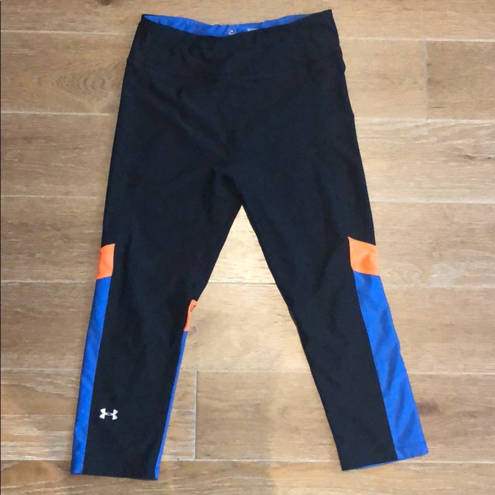 Under Armour small cropped leggings